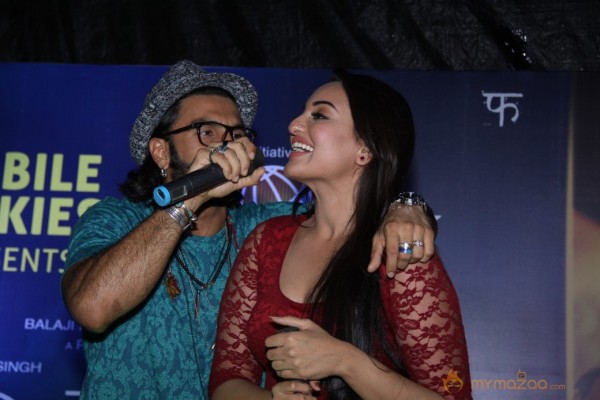 Ranveer Singh and Sonakshi Sinha  LOOTERA photos