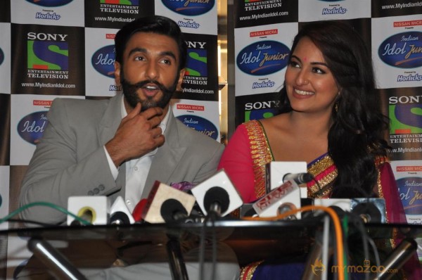 Ranveer Singh & Sonakshi Sinha Latest Photos