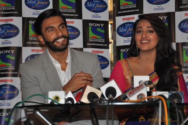 Ranveer Singh & Sonakshi Sinha Latest Photos