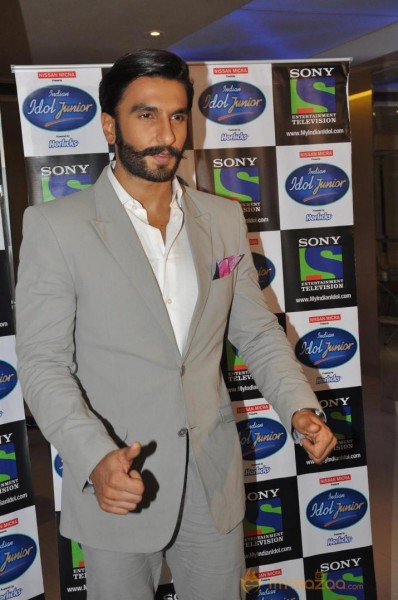 Ranveer Singh & Sonakshi Sinha Latest Photos