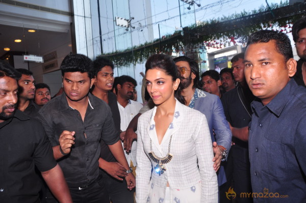 Ravneer, Deepika Promote Ramleela In Hyderabad