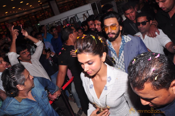 Ravneer, Deepika Promote Ramleela In Hyderabad