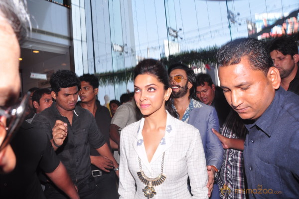 Ravneer, Deepika Promote Ramleela In Hyderabad