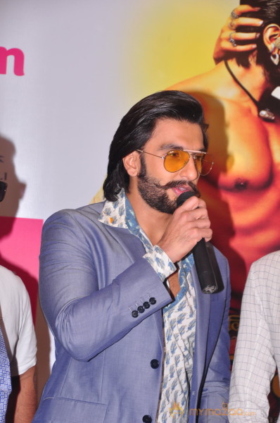 Ravneer, Deepika Promote Ramleela In Hyderabad