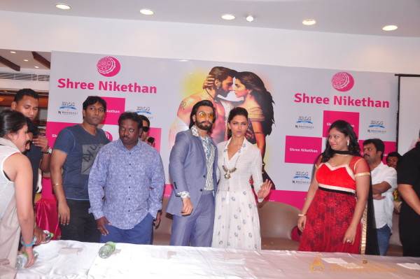 Ravneer, Deepika Promote Ramleela In Hyderabad