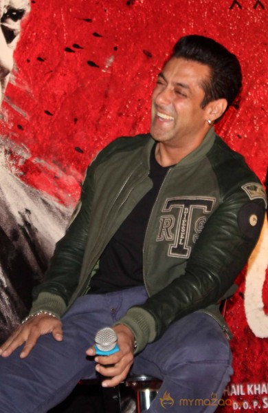 Salman Jai Ho Movie Trailer Launch Photos