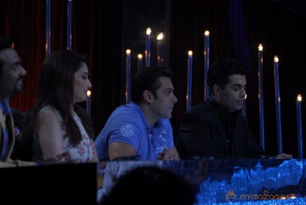 Salman Khan At JDJ Season 6Show On  Promoting BIGG BOSS 7