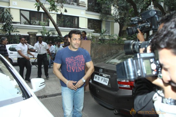Salman Khan Launches Veer Campaign Photos