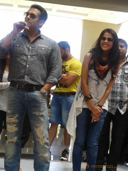 Salman Khan Mental Movie Working Stills