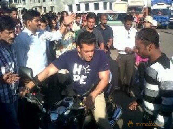 Salman Khan Mental Movie Working Stills