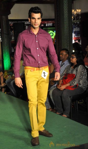 Sashaying Fashion Show Event 