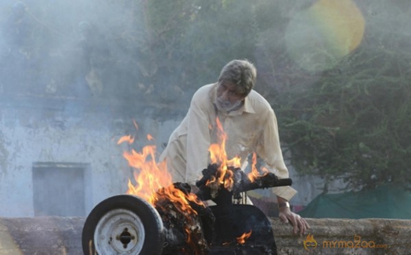 Satyagraha Movie Latest Photo Gallery