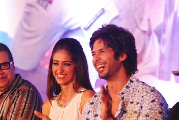 Shahid kapoor And Ileanadcruz At Phata Poster Release