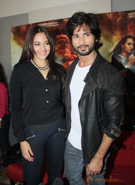 Shahid Kapoor At R Rajkumar Movie Promotion