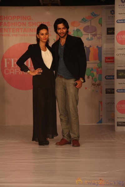 Shibani Dandekar- Ali Fazal At Femina Carnival 2013 