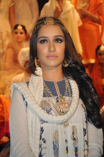 Shraddha Ramp Walk For Jabong PP Collection