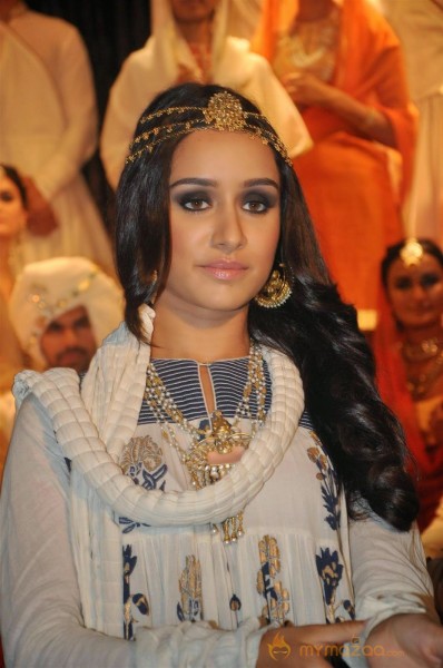 Shraddha Ramp Walk For Jabong PP Collection