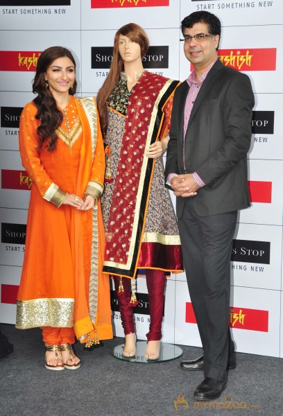 Soha Launch Shoppers Stop's Salwaar Kameez & Kurti Fest 