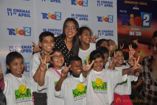 Sonakshi  At RIO 2 Special Screening 