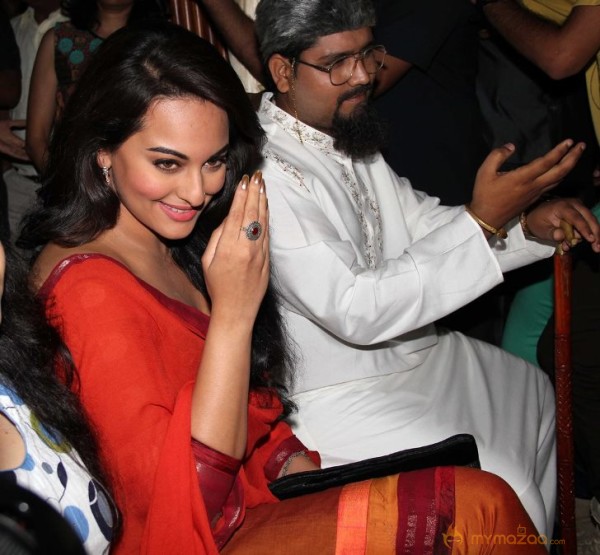 Sonakshi At Tayyab Ali Pyaar Song Launch Gallery