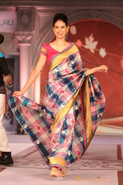 Sonakshi Sinha Latest Rampwalk Photos