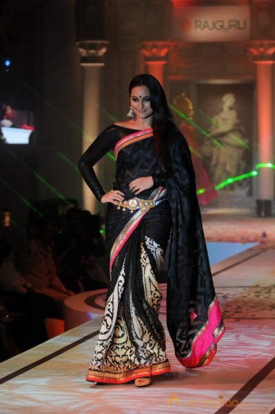 Sonakshi Sinha Latest Rampwalk Photos