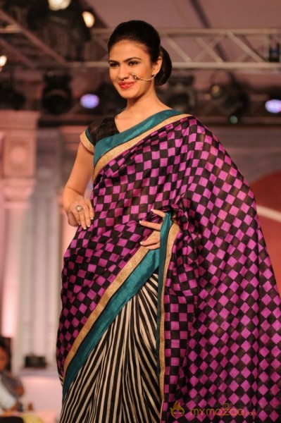 Sonakshi Sinha Latest Rampwalk Photos
