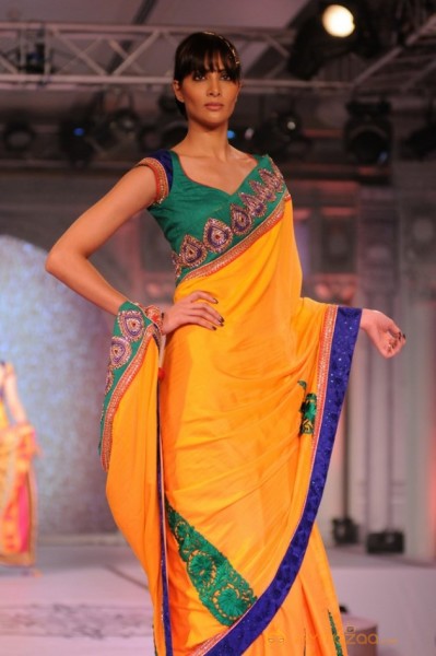 Sonakshi Sinha Latest Rampwalk Photos