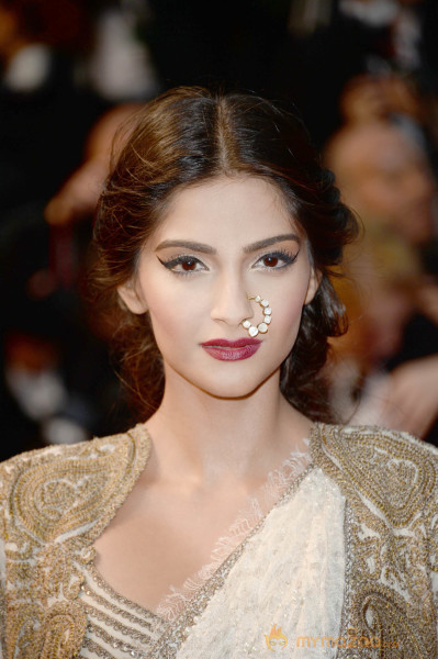  Sonam At The Opening Ceremony Of Festival de Cannes 2013 