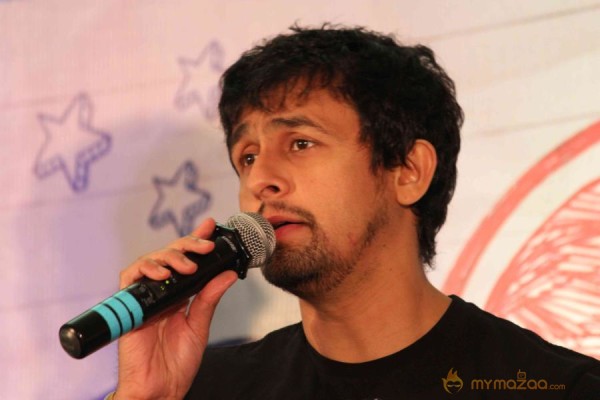 Sonu Nigam Launches Pyar Tera Song from Luv U Soniyo 