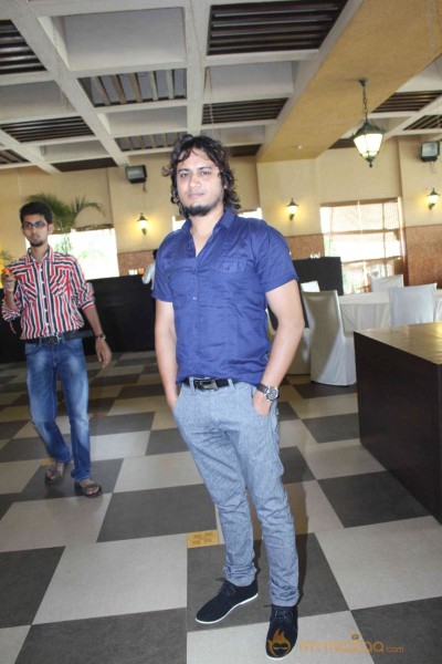 Sonu Nigam Launches Pyar Tera Song from Luv U Soniyo 
