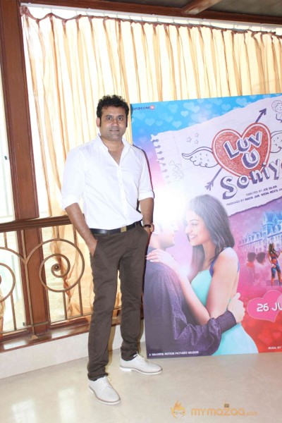 Sonu Nigam Launches Pyar Tera Song from Luv U Soniyo 