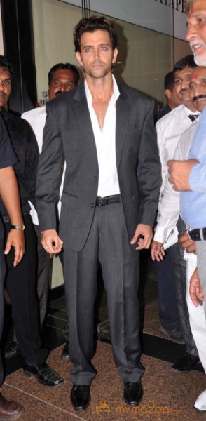 Stars at Dadasaheb Phalke award event 
