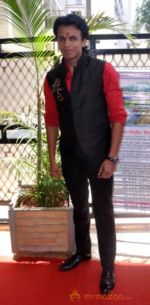 Stars at Dadasaheb Phalke award event 