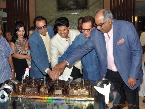 Stars At Prabodh Davkhare Birthday Bash 