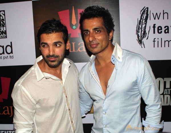 Stars At Shootout At Wadala Success Bash 