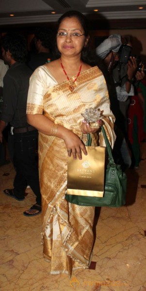 Stars At wift felicitate national award winner women 