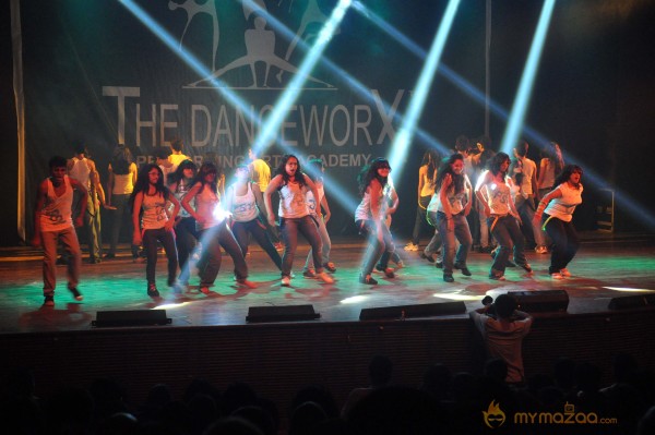 Students of choreographer Ashley Lobo Event 