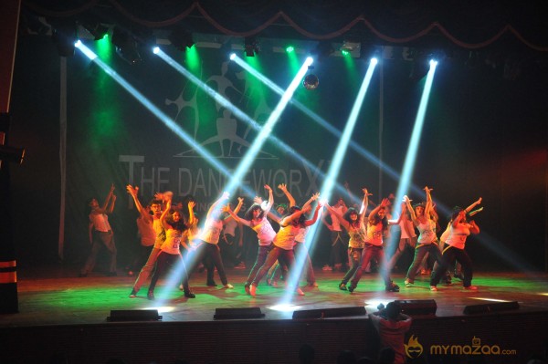 Students of choreographer Ashley Lobo Event 