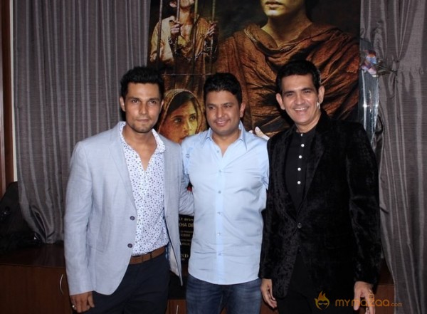 Success Party of Sarbjit Hindi Movie