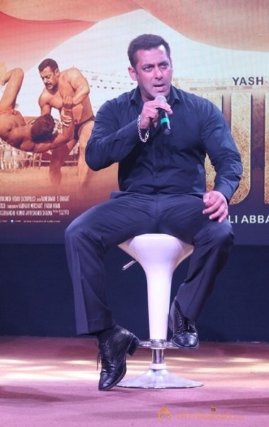 Sultan Hindi Movie Trailer Launch Photos