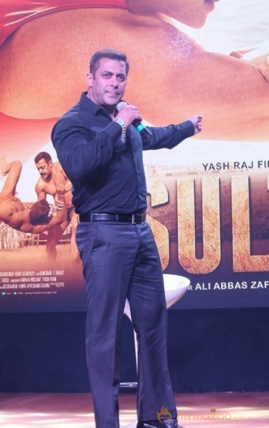 Sultan Hindi Movie Trailer Launch Photos