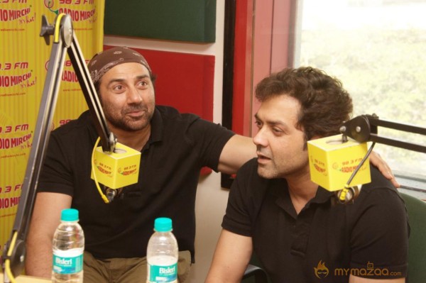 Sunny & Bobby At Yamla Pagla Deewana 2 Press Meet 