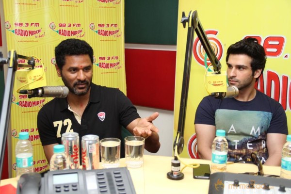 Sunny & Bobby At Yamla Pagla Deewana 2 Press Meet 