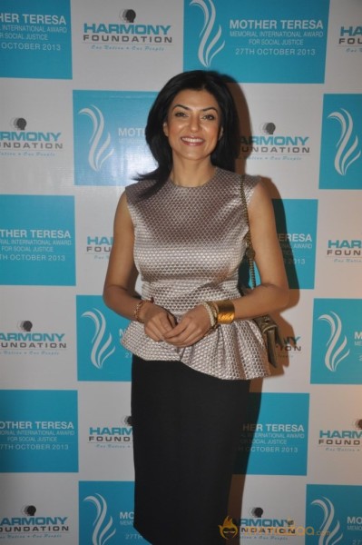 Sushmita Sen At Mother Teresa Memorial Awards