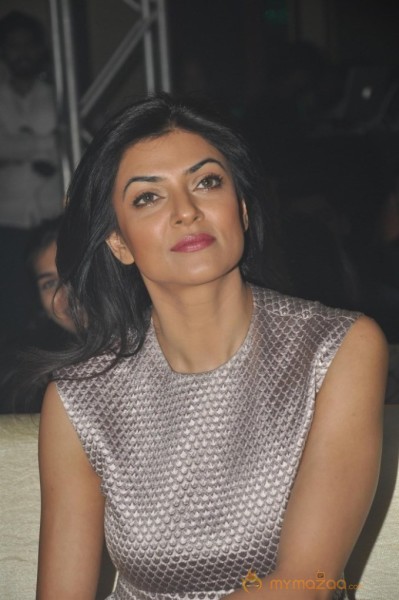 Sushmita Sen At Mother Teresa Memorial Awards