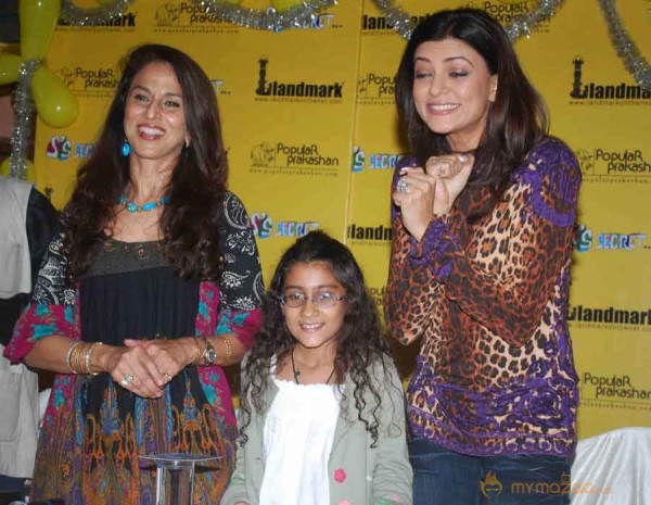 Sushmita Sen at Shobha De's book S' Secret launch 