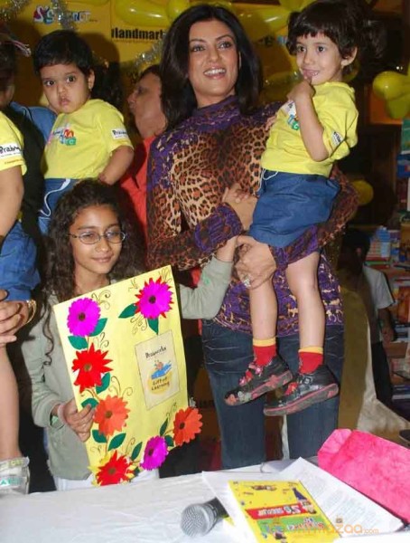 Sushmita Sen at Shobha De's book S' Secret launch 