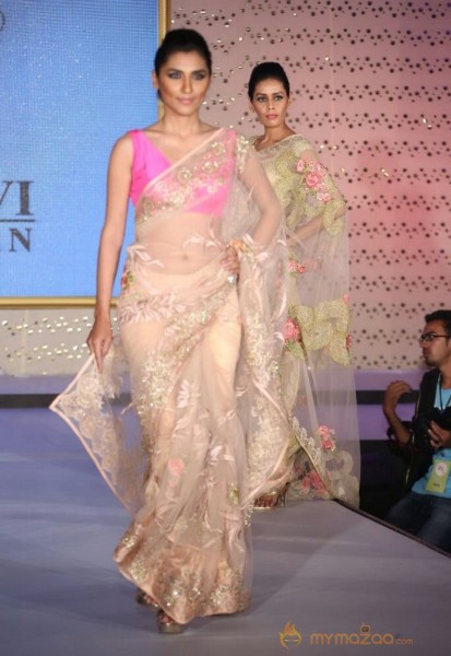 The Hindu Bridal Mantra 2014 Fashion week photos