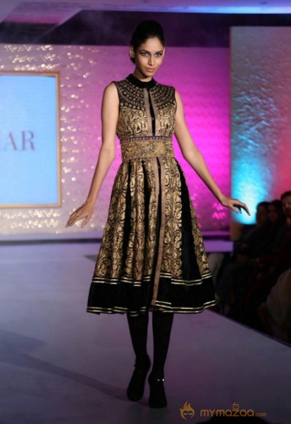 The Hindu Bridal Mantra 2014 Fashion week photos